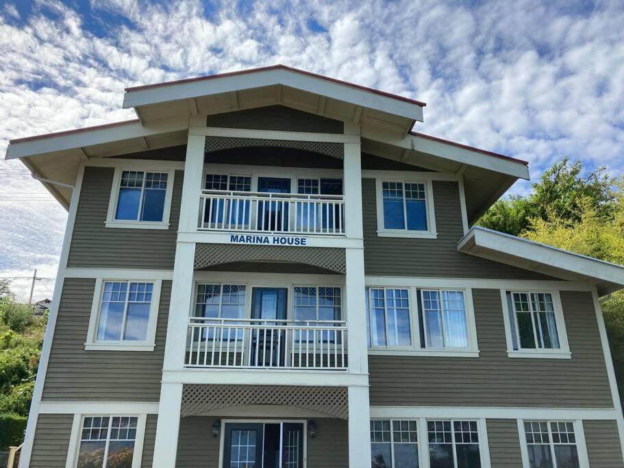 Villa Iconic 3-Story Waterfront 'Marina House' W/ View Gibsons Exterior foto